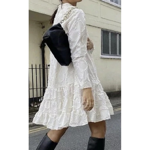 H&M‎ Exclusive Cream Jacquard Weave Boho Ruffle Tiered Babydoll Midi Dress S - Picture 3 of 13